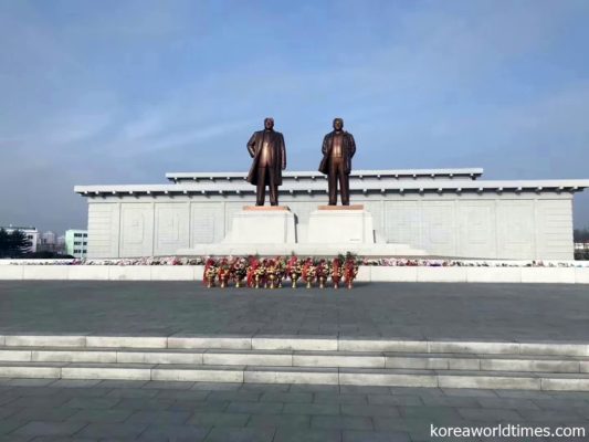1回の旅行で北朝鮮人担当ガイドが最大6人