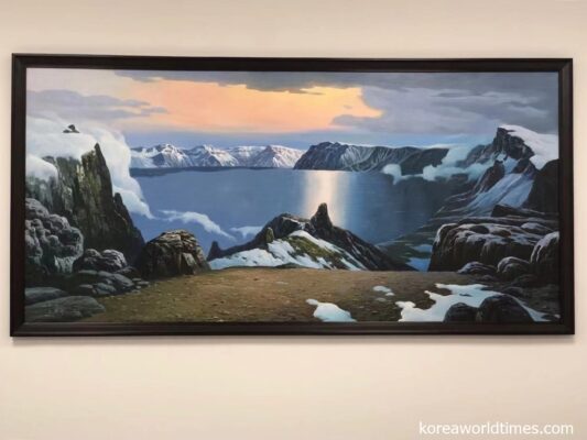 北朝鮮絵画を買っても日本へ…