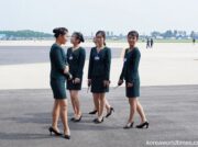 北朝鮮CAに10万人強の中国人が熱視線 「自然美のミニスカCA」