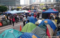 立法会前の道路を79日間にわたって占拠した雨傘革命の現場写真（2014年9月著者撮影）