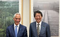 3月14日、エマニュエル駐日米国大使と拉致問題について協議した安倍晋三元首相