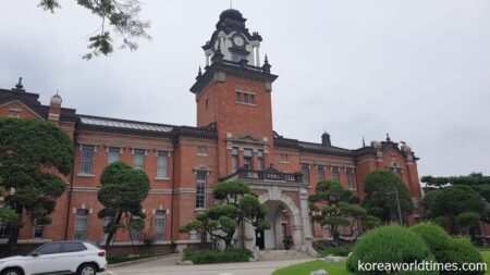 旧京城医学専門学校。現在はソウル大医学部付属病院医学博物館